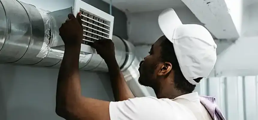 Our Licensed And Insured Cleaners in Mountlake Terrace, WA